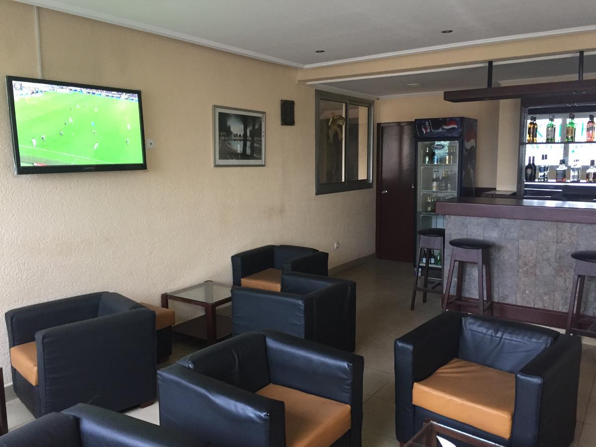 Hotel Lumiere Akwa Douala Exterior photo